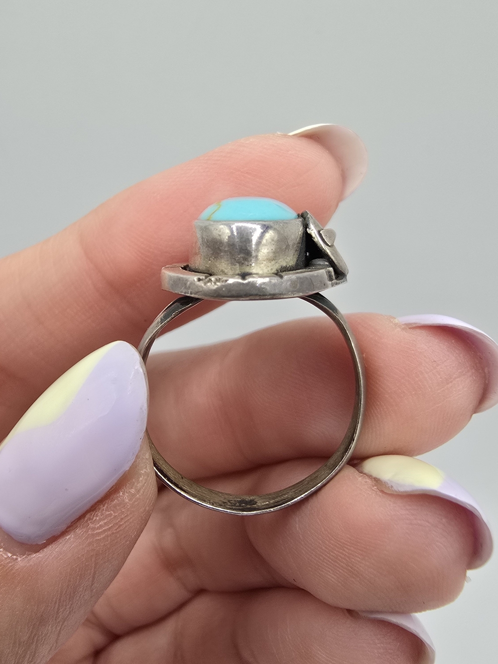 VTG 925 Sterling Silver Turquoise Ring Southwestern Navajo Style Size 8.25 - Picture 5 of 14